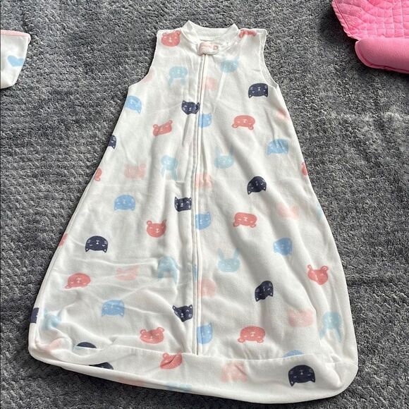 Adorable Heart Print Kids Pajamas and cat print sleep sack bundle 3-6months - Picture 6 of 7